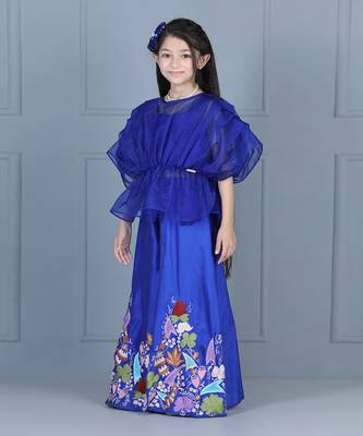 Blue organza embroidered sharara set 5