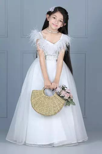 White furr detailing gown
