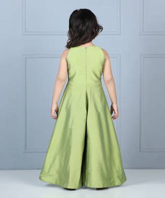 Green jumpsuit with work 5