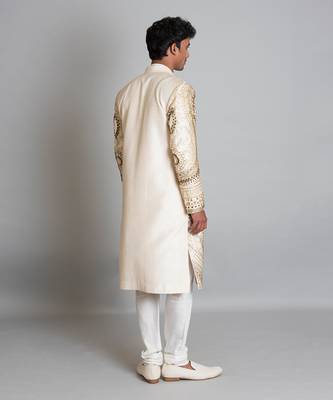 Off white raw silk hand embroidered sherwani 3