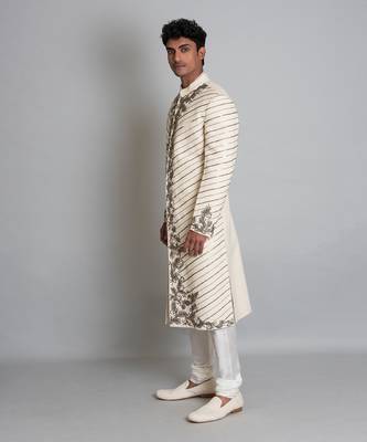 Off white matka silk sherwani 2