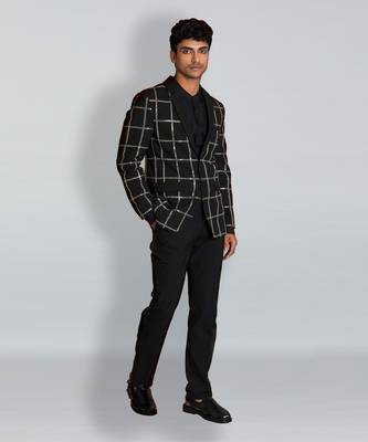 Black poly viscose coat with pant 1
