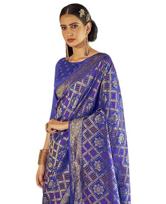 Blue printed silk blend saree with blouse 2