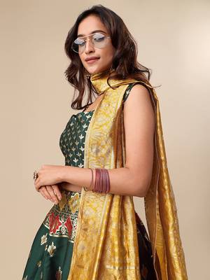 Dark-green woven jacquard semi stitched lehenga choli 4