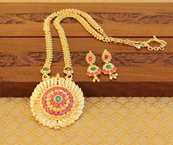 Micro gold  plated necklace set 1