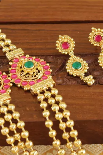 Designer kempu layer necklace
