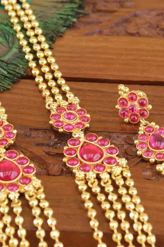 Designer kempu layer necklace