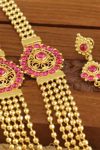 Designer kempu layer necklace