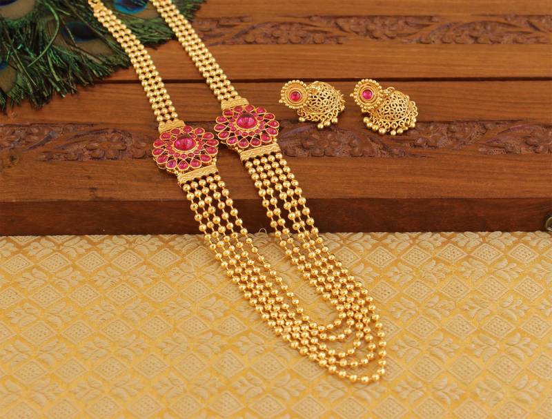 Designer kempu layer necklace