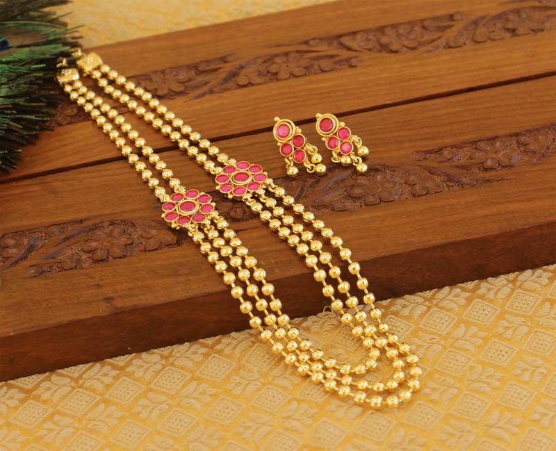 Designer kempu layer necklace