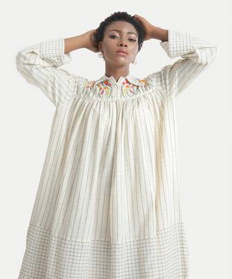White sand clair fleur yoke dress 4