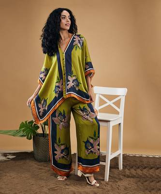 Green orchid bloom printed kimono shirt with pants 1