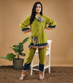 Green orchid bloom printed co ord set