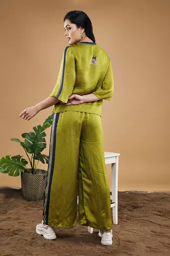 Green orchid bloom printed co ord set