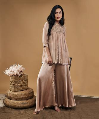 Mauve azra embellished top with flared pants 3