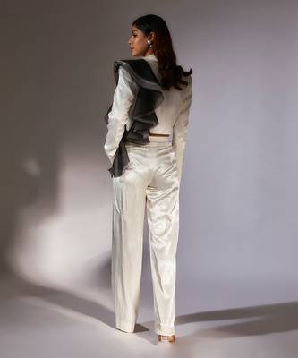 White blazer set 2