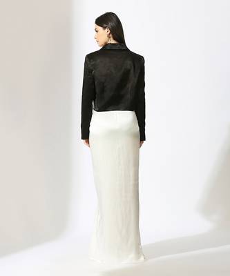 Black & white embroidered blazer skirt set 4
