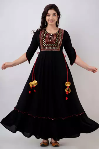 Women's Embroidered Anarkali kurta in Black