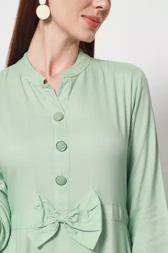 Women's Anarkali kurta in Light Green