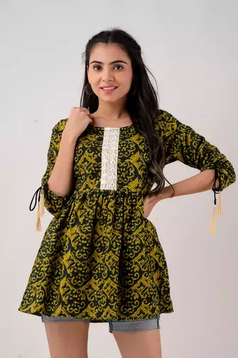 Women's Cotton Printed Tunic in Green