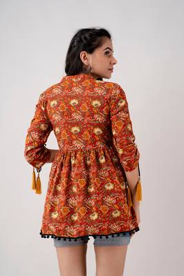 Women's Cotton Floral Printed Tunic in Red 2