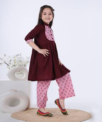 Maroon victorian suit set 2