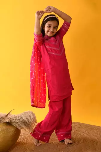 Pink lace kurta set