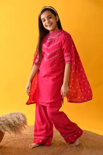 Pink lace kurta set