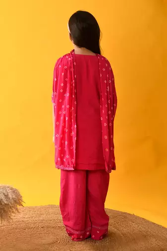 Pink lace kurta set
