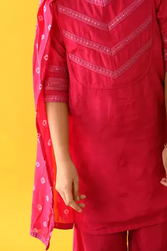 Pink lace kurta set