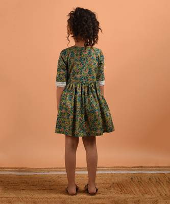 Green crochet angrakha dress 4