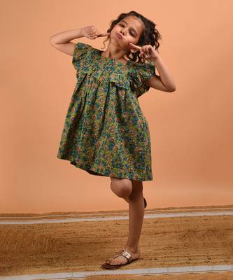 Green jungle midi dress 2