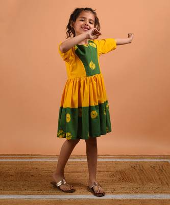 Yellow bandhni border dress 2