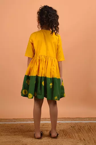 Yellow bandhni border dress