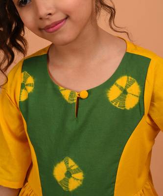 Yellow bandhni border dress 5
