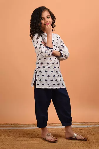 White flamingo suit set