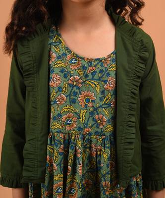 Green botanical shrug set 5