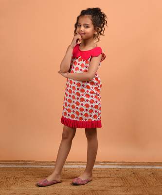 Pink pleated dress 2