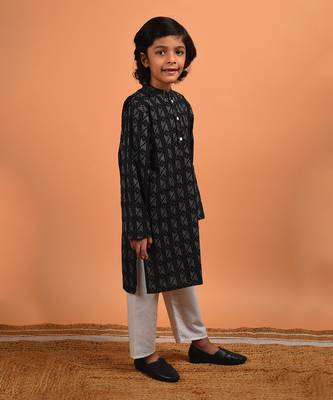Black kantha kurta set 3