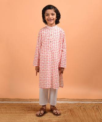 Peach elephant kurta set 1