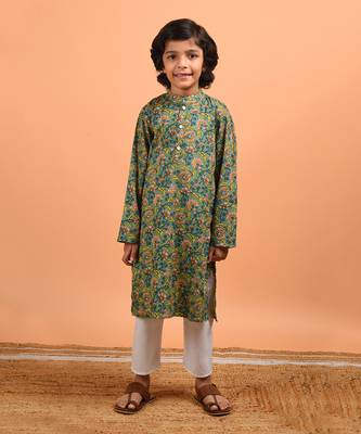 Green jungle kurta set 1