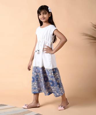 White neelam border dress 3