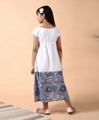 White neelam border dress 4