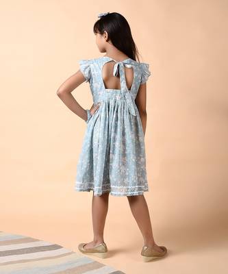 Ice gray marbel frill dress 4