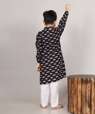 Black car kurta set 4