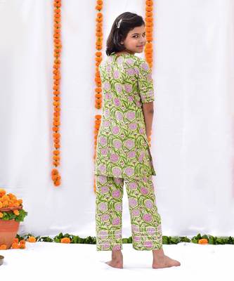 Green rangoli palazzo set 2