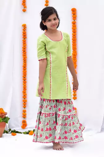 Green aster sharara set