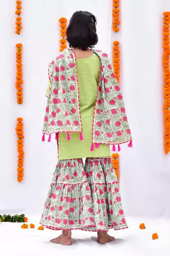Green aster sharara set