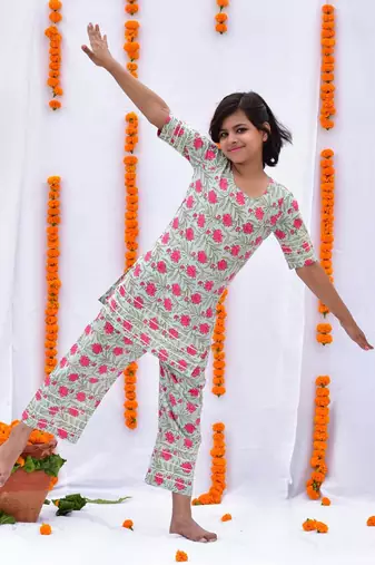 Green gulzar kurta set