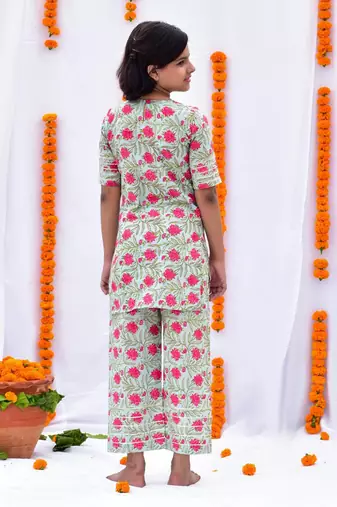 Green gulzar kurta set
